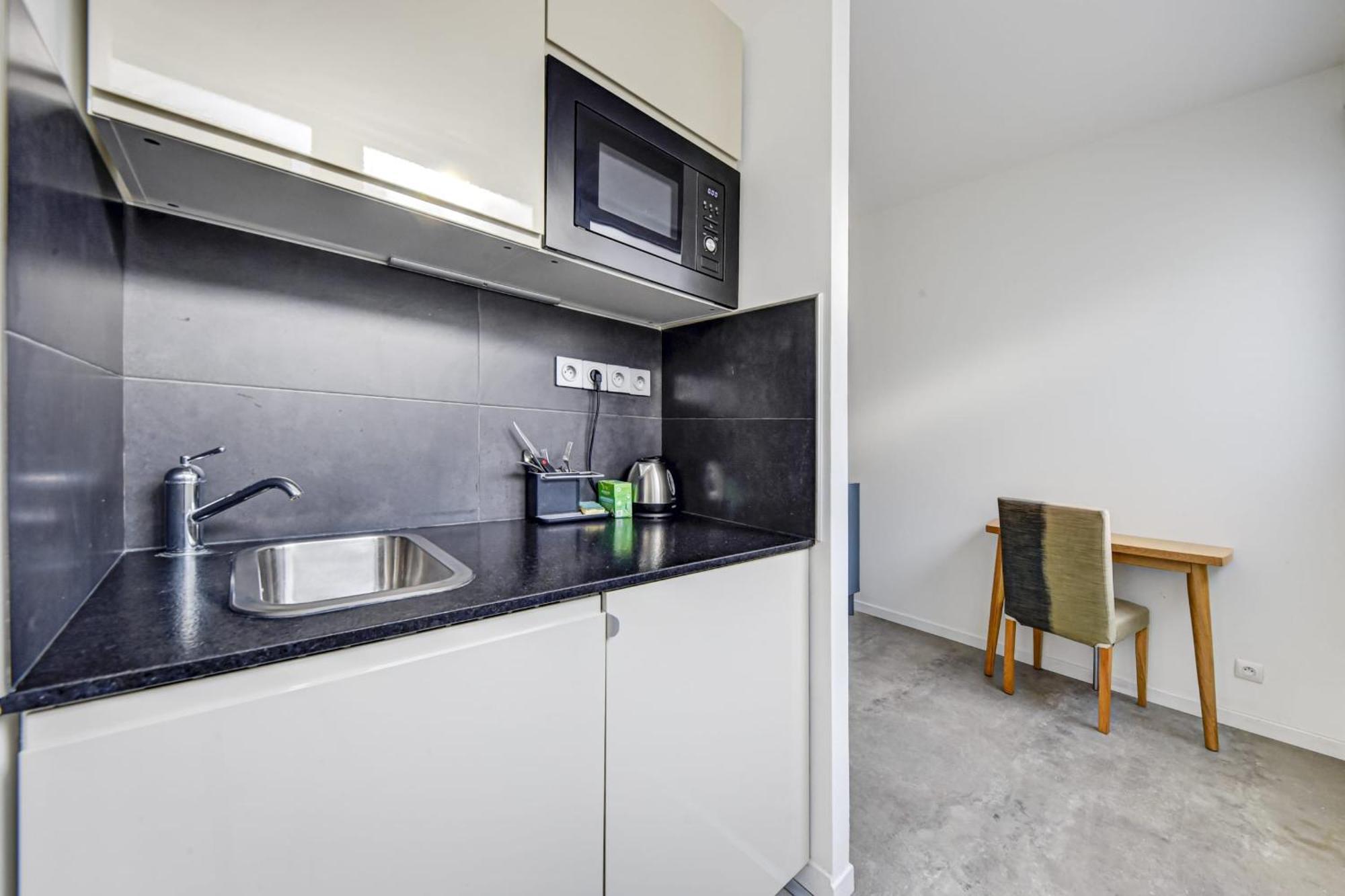 Lovely Studio For 2 Near The Seine Paris Exterior photo